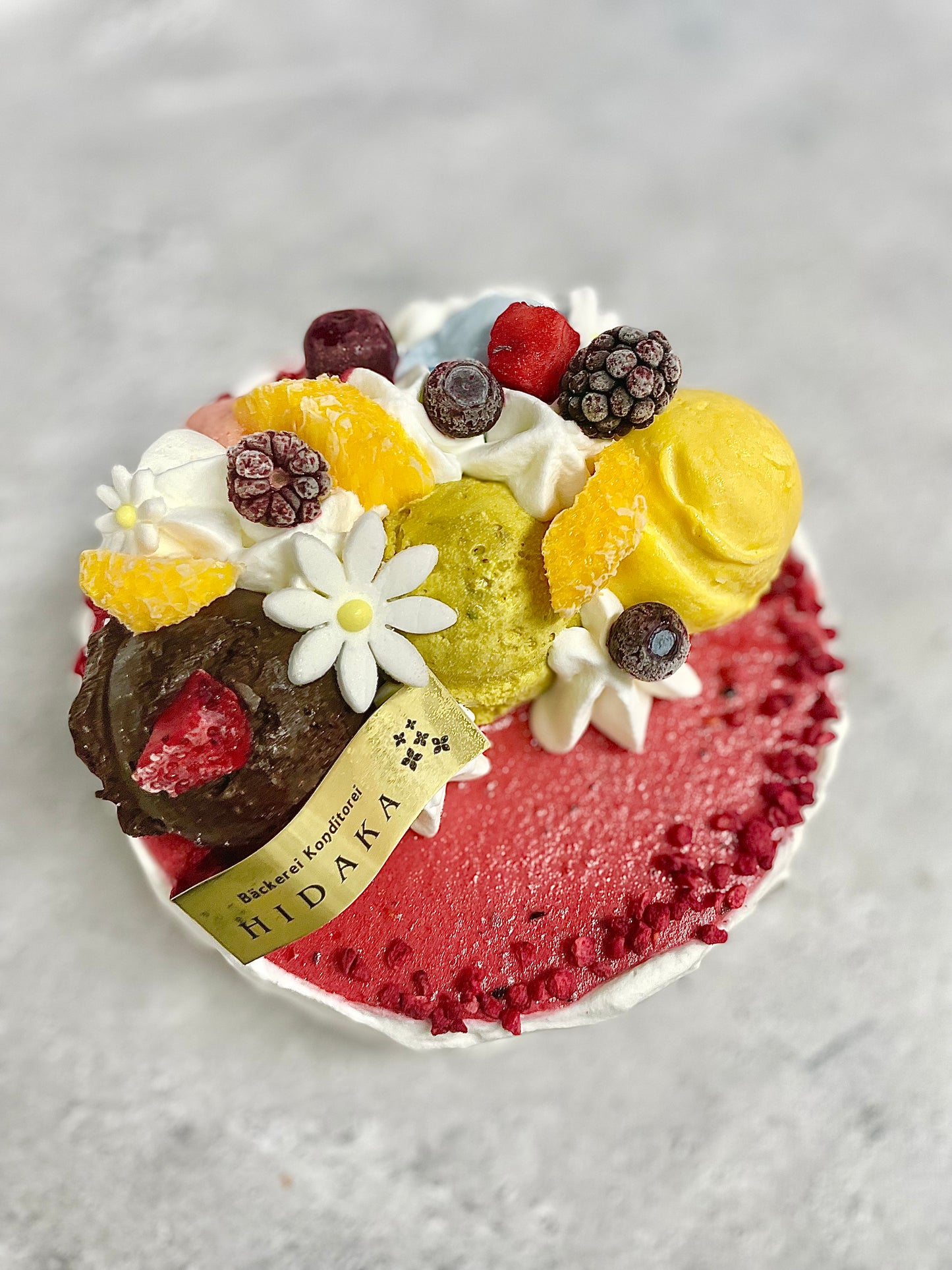 【冷凍発送】HIDAKAのオーダージェラートケーキ「ミックスベリーのアイスケーキ」