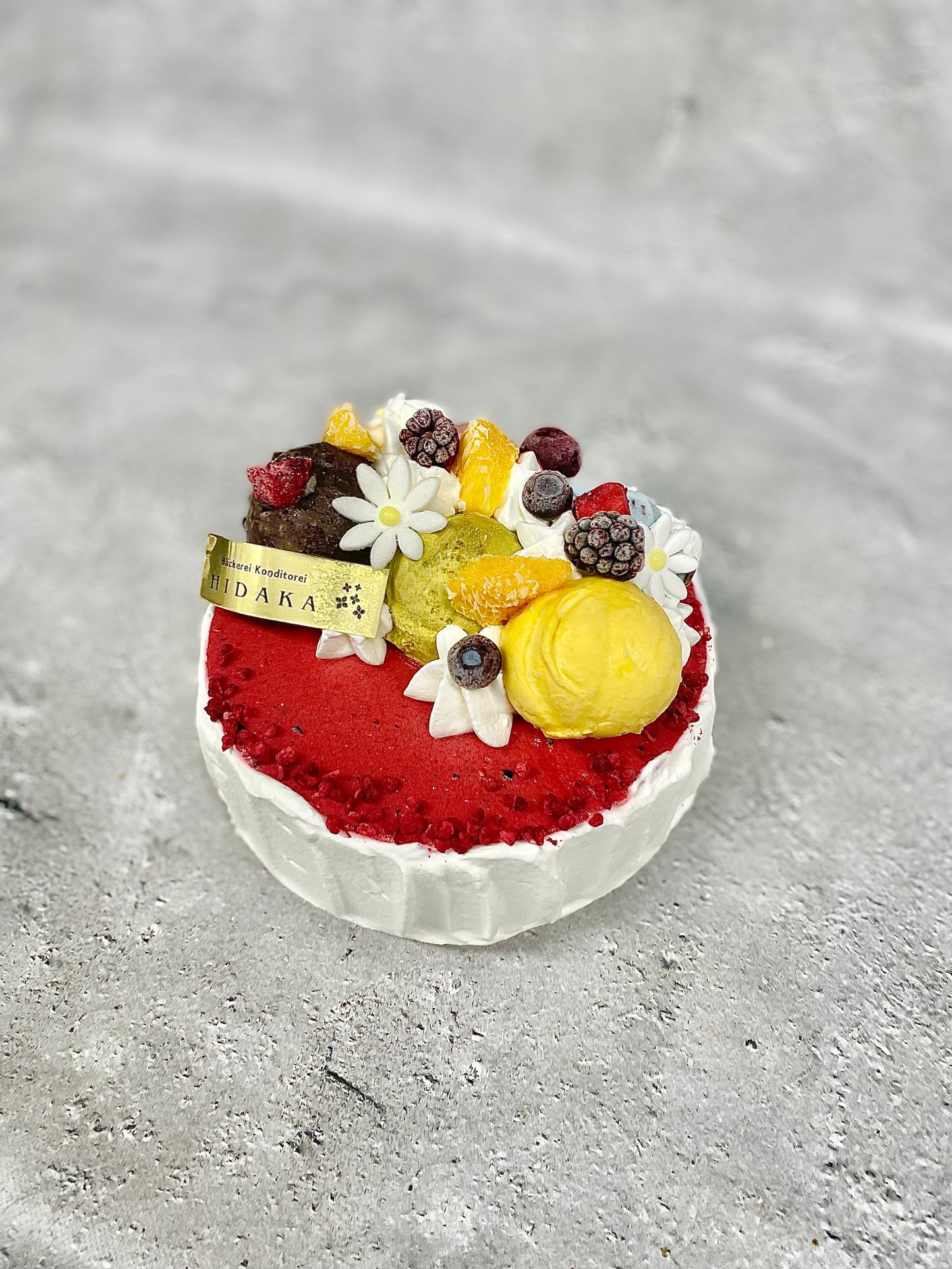 【冷凍発送】HIDAKAのオーダージェラートケーキ「ミックスベリーのアイスケーキ」