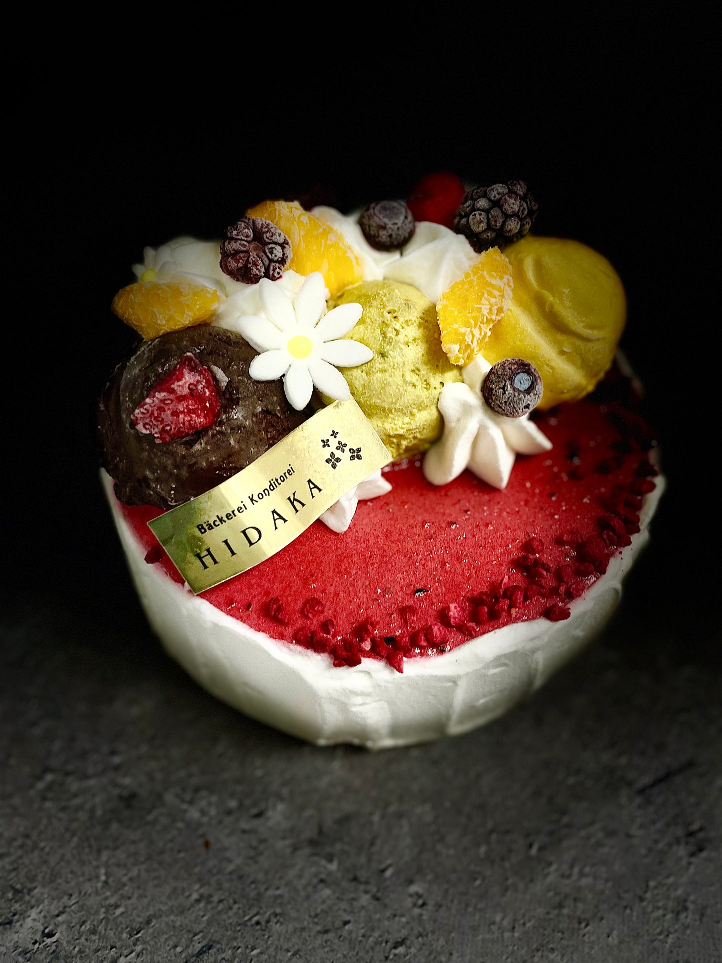 【冷凍発送】HIDAKAのオーダージェラートケーキ「ミックスベリーのアイスケーキ」