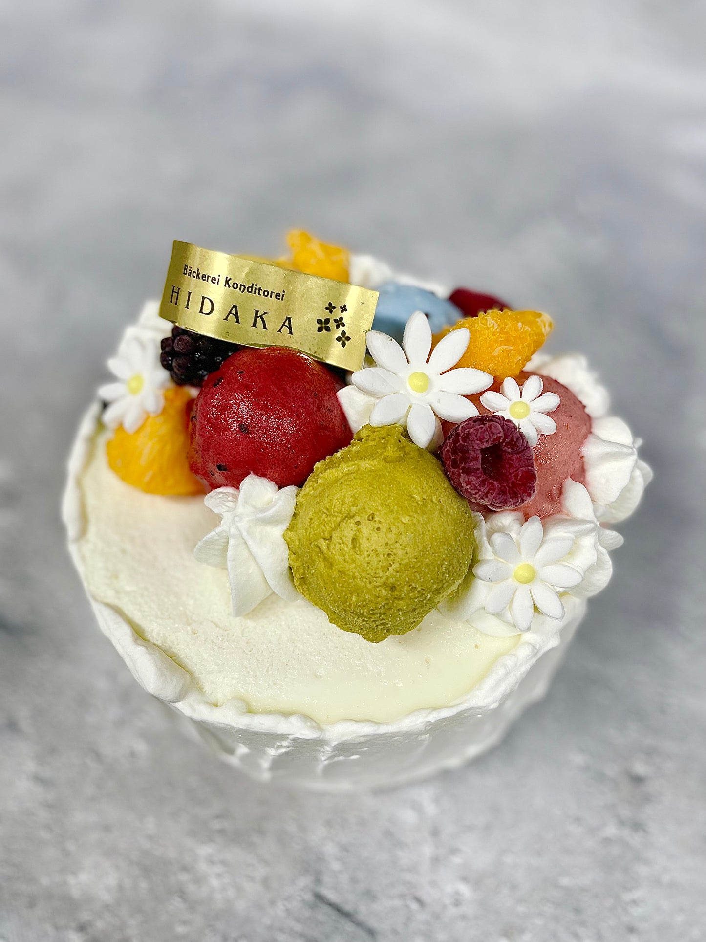 【冷凍発送】HIDAKAのオーダージェラートケーキ「木次ミルクのアイスケーキ」