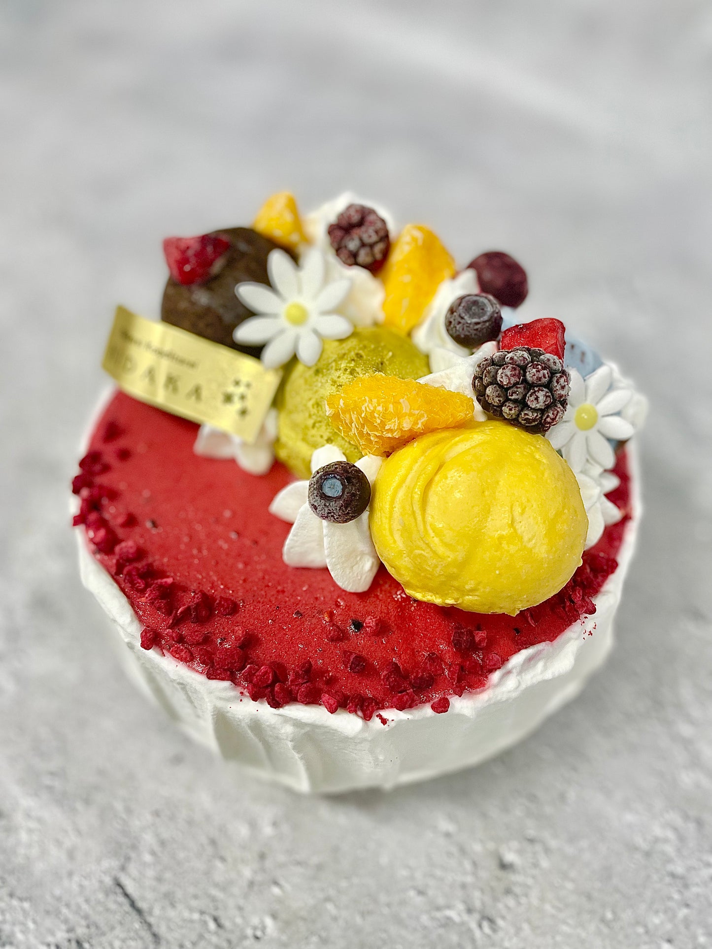 【冷凍発送】HIDAKAのオーダージェラートケーキ「ミックスベリーのアイスケーキ」