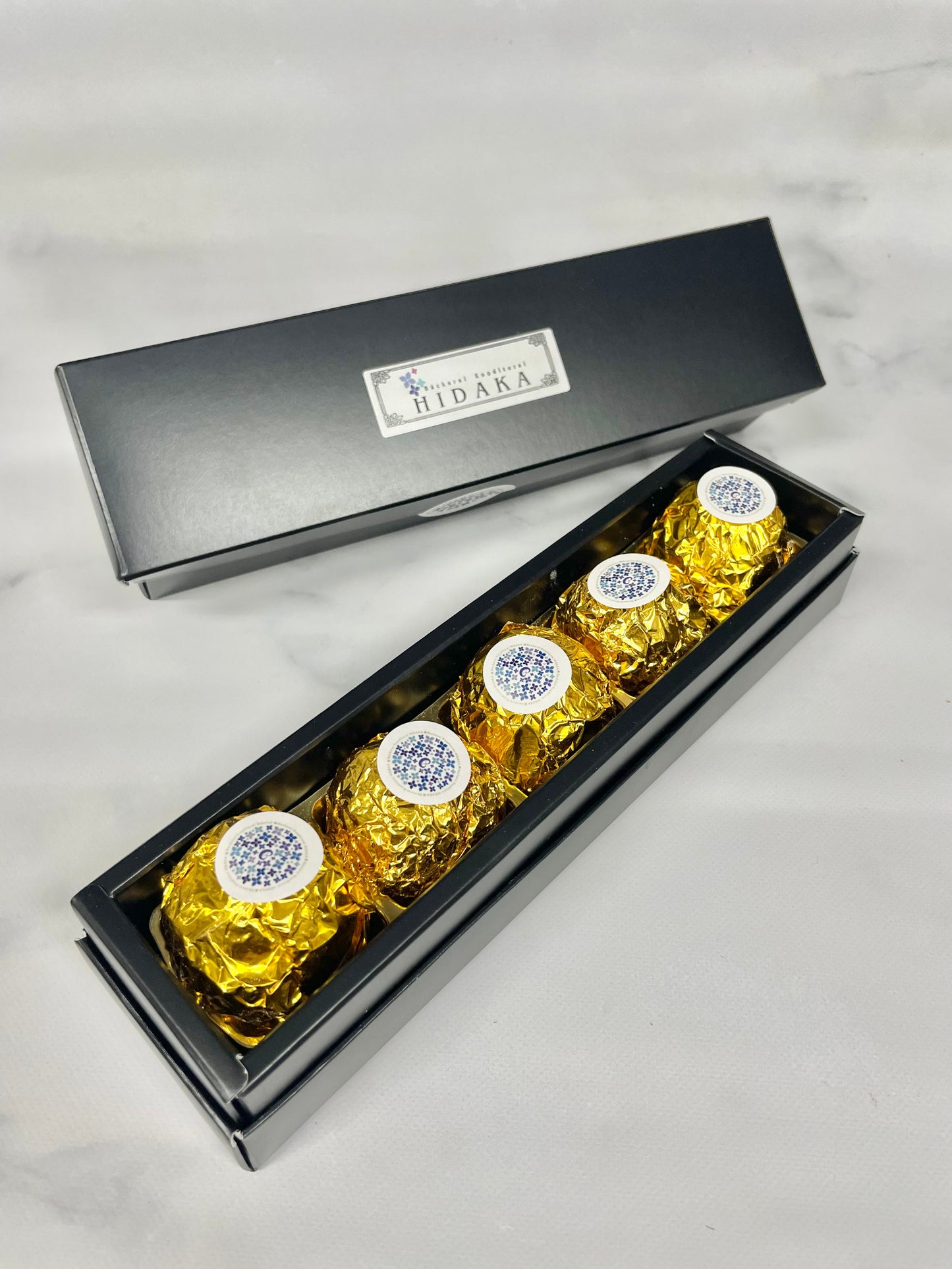 【限定生産】丸ごと巨峰のボンボンショコラ