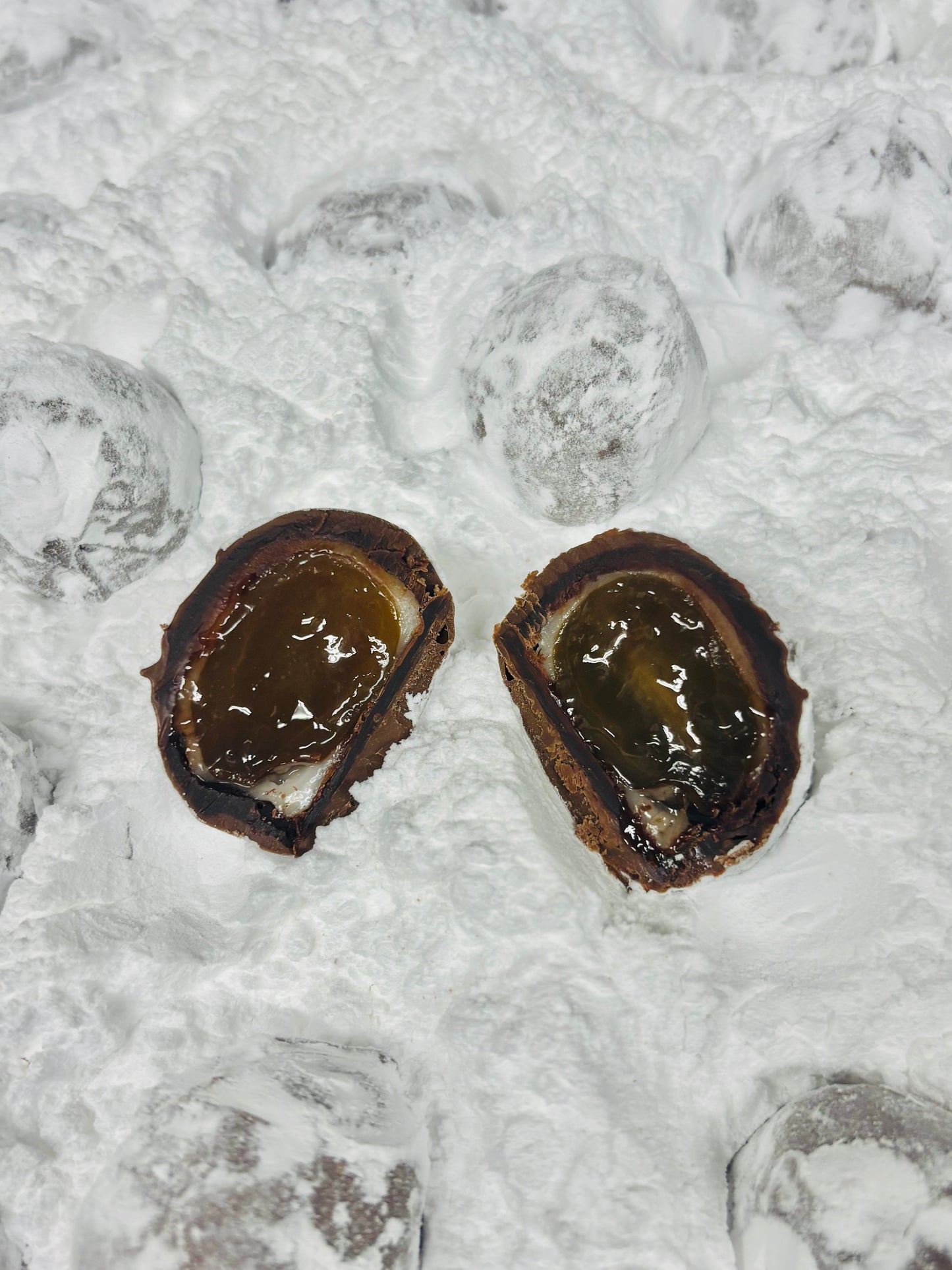 【限定生産】プレミアムシングルBOX(一粒入り）出雲シャインマスカットのボンボンショコラ