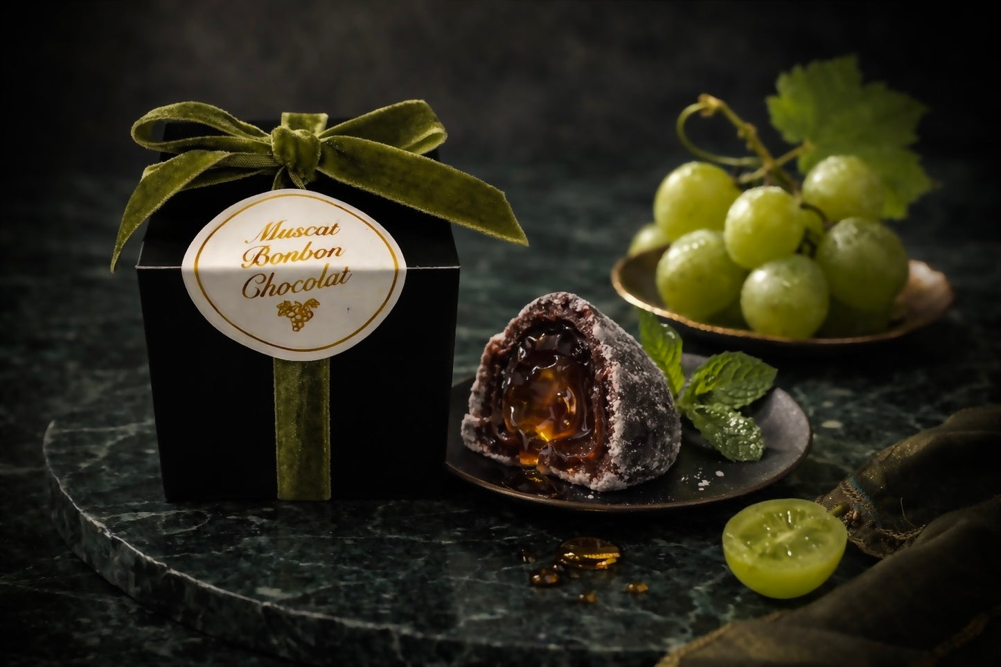 【限定生産】プレミアムシングルBOX(一粒入り）出雲シャインマスカットのボンボンショコラ